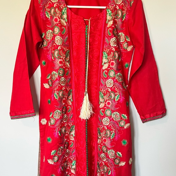 Pakistani/ Indian kurti - Picture 2 of 4